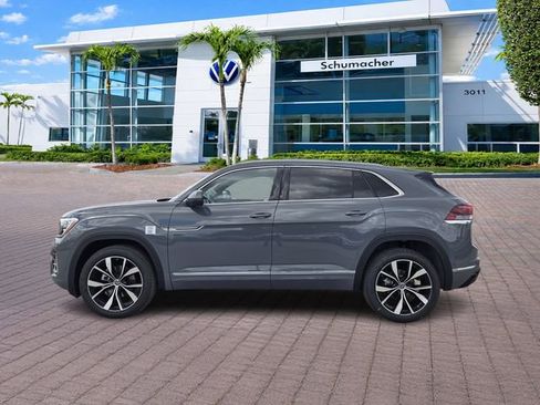 New 2026 Volkswagen Atlas Cross Sport SEL Premium R-Line image 4