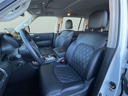 Used 2024 Nissan Armada Platinum w/ Captain's Chairs Package image 19