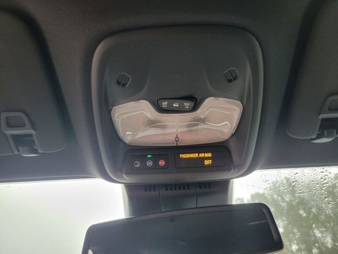 New 2026 GMC Canyon AT4 w/ AT4 Premium Package image 14