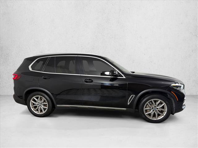 Used 2021 BMW X5 sDrive40i w/ Premium Package RWD image 4