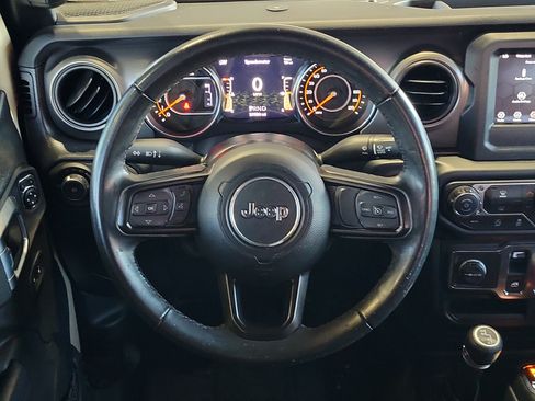 Certified 2022 Jeep Wrangler Sport AWD/4WD image 12