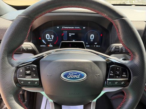 Certified 2025 Ford Explorer ST-Line RWD image 15