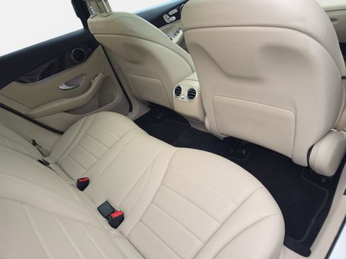 Certified 2022 Mercedes-Benz GLC 300 4MATIC image 11