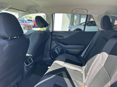 Certified 2025 Subaru Outback Premium w/ Popular Package #1A image 18