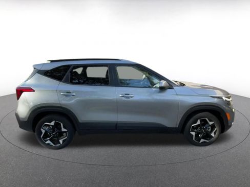 Used 2025 Kia Seltos S image 16