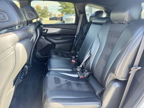 Used 2023 Acura MDX A-Spec image 26