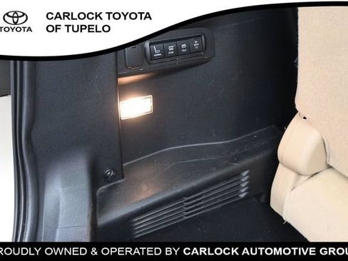Used 2017 Ford Explorer Limited w/ Equipment Group 301A FWD image 52