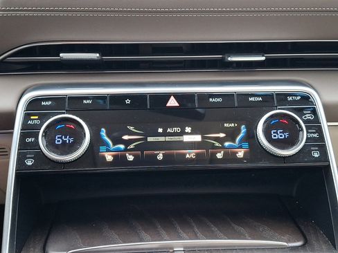 Certified 2023 Genesis GV80 3.5T w/ Prestige Package AWD/4WD image 16