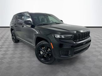 Used 2025 Jeep Grand Cherokee L Altitude AWD/4WD video 1