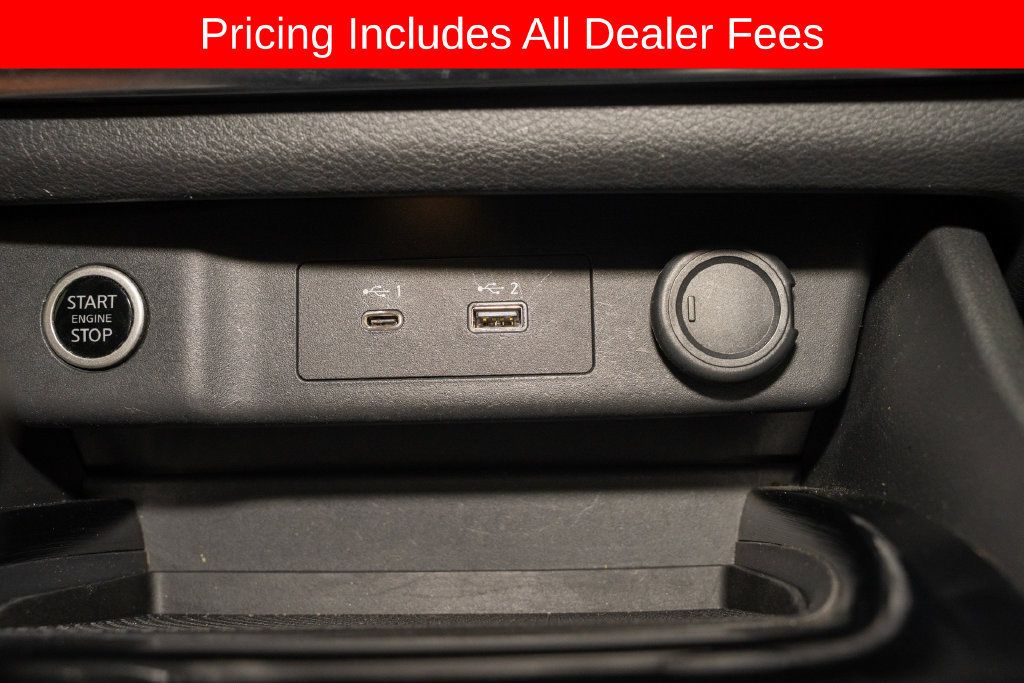 Used 2021 Nissan Rogue SV AWD/4WD image 14