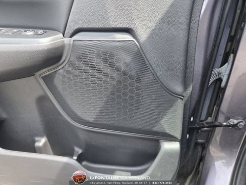 Used 2020 Honda CR-V Touring image 17