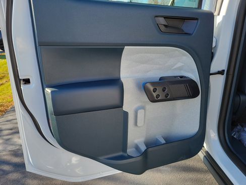 New 2025 Ford Maverick XLT w/ Equipment Group 302A image 8