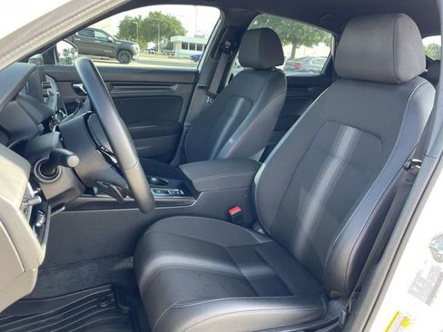 Certified 2025 Honda Civic Sport image 24