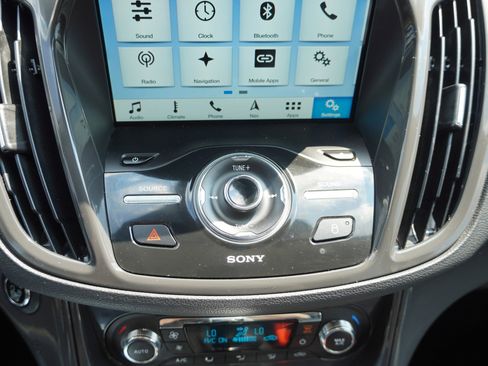 Used 2016 Ford Escape Titanium image 36