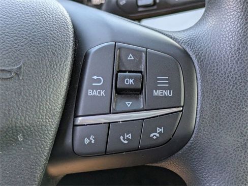 Used 2020 Ford Escape SE image 28