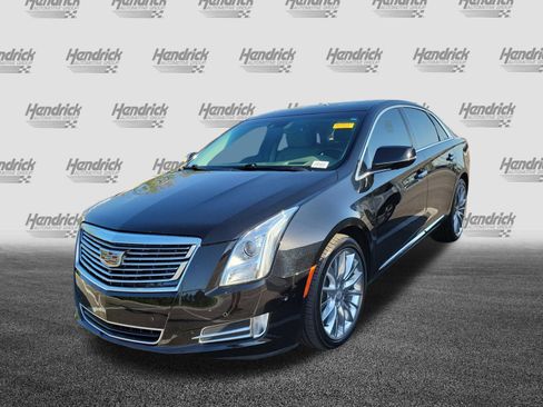 Used 2017 Cadillac XTS Platinum FWD image 4