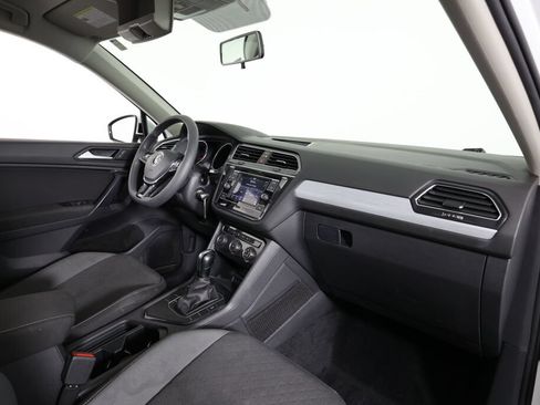 Used 2021 Volkswagen Tiguan S FWD image 24