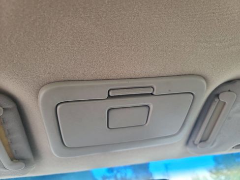 Used 2001 Toyota Camry LE image 18