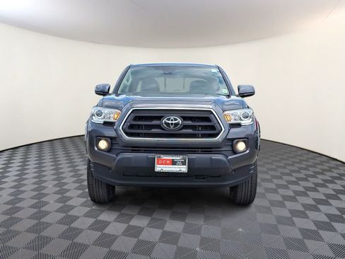 Certified 2021 Toyota Tacoma SR5 AWD/4WD image 3