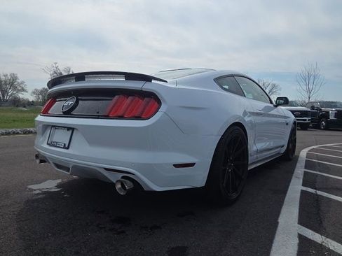 Used 2016 Ford Mustang GT Premium image 8