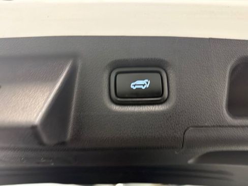 Used 2021 Hyundai Santa Fe Calligraphy AWD/4WD image 21