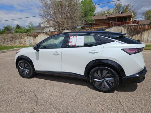 Used 2023 Nissan Ariya AWD/4WD image 4