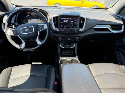 Used 2022 GMC Terrain SLT FWD image 12