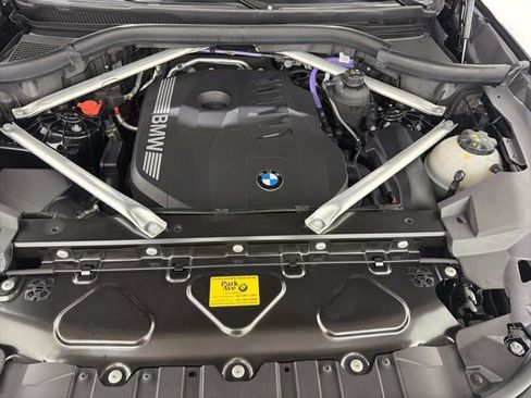 Certified 2024 BMW X5 xDrive40i w/ Premium Package image 43