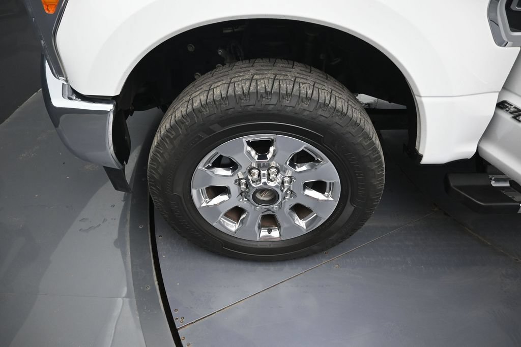 Used 2018 Ford F250 Lariat w/ Lariat Ultimate Package AWD/4WD image 34