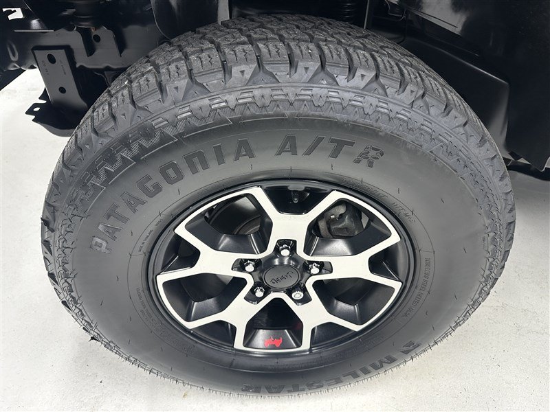 Used 2016 Jeep Wrangler Unlimited Sahara AWD/4WD image 15