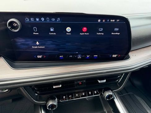 Certified 2025 Chevrolet Suburban LS AWD/4WD image 23