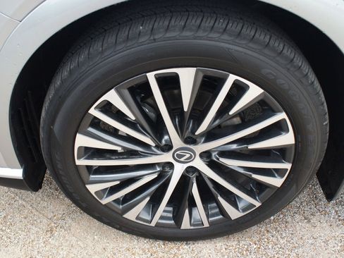 Used 2026 Lexus RX 350h AWD/4WD image 25