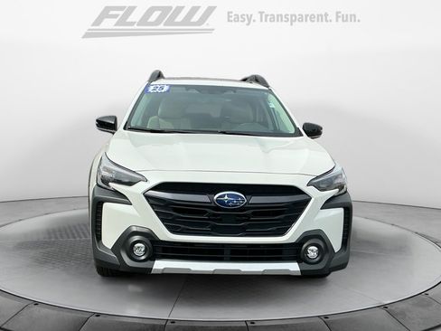 Certified 2025 Subaru Outback Limited AWD/4WD image 2