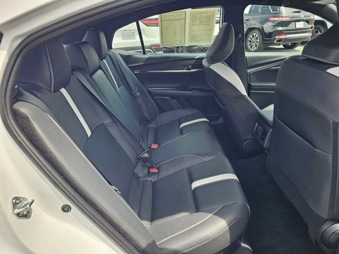 Used 2026 Toyota Camry SE FWD image 12