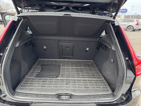 Certified 2023 Volvo XC40 B5 Plus w/ Driver Assist Package image 42