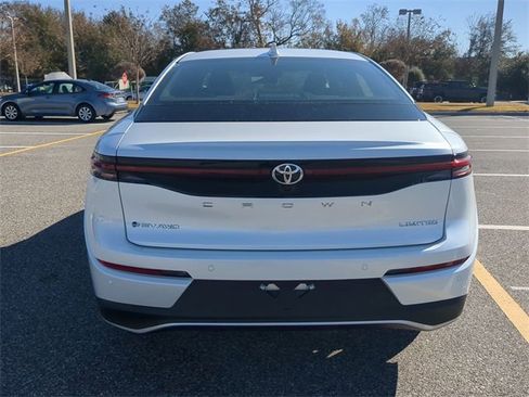 New 2026 Toyota Crown Limited image 5