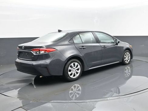 Used 2024 Toyota Corolla LE FWD image 20