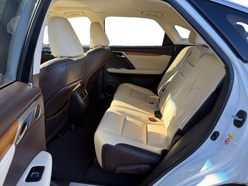 Used 2019 Lexus RX 350 FWD w/ Navigation Package image 16