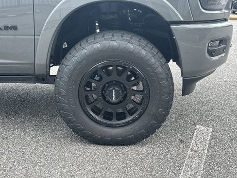 New 2026 RAM 2500 Limited AWD/4WD image 13