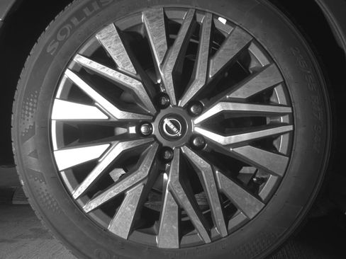 Used 2025 Nissan Altima 2.5 SV image 15