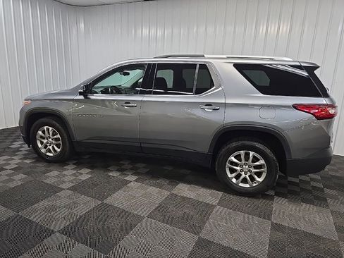 Used 2018 Chevrolet Traverse LT image 4