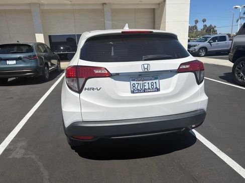 Used 2022 Honda HR-V LX image 7