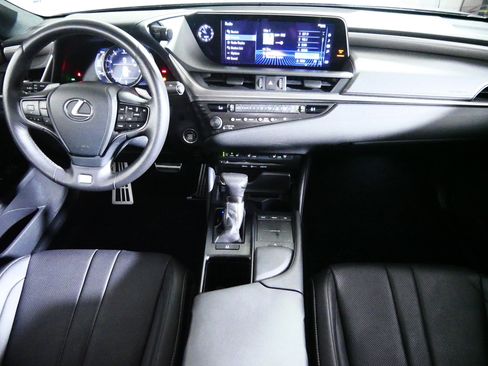 Used 2020 Lexus ES 350 F Sport w/ Accessory Package 2 FWD image 10