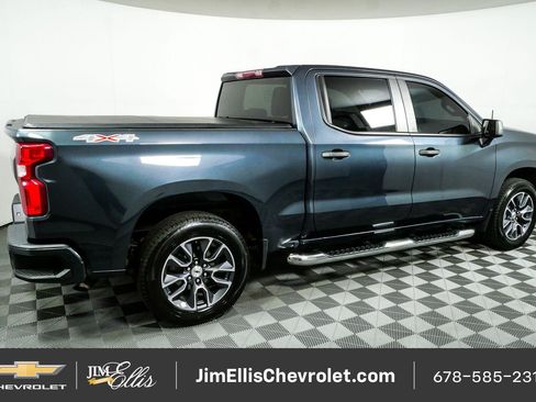 Used 2022 Chevrolet Silverado 1500 Custom AWD/4WD image 2