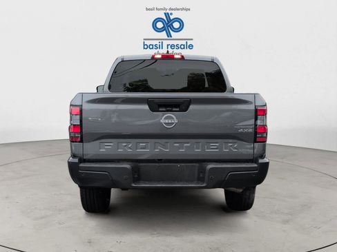 Used 2023 Nissan Frontier S w/ Technology Package image 5
