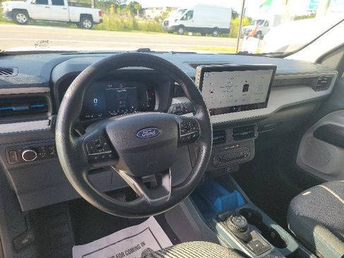 Used 2025 Ford Maverick XLT w/ Equipment Group 302A AWD/4WD image 4