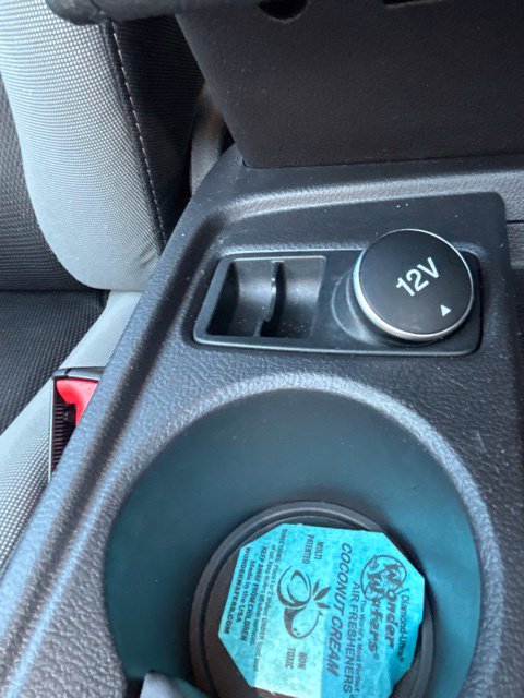 Used 2014 Ford Focus SE FWD image 19