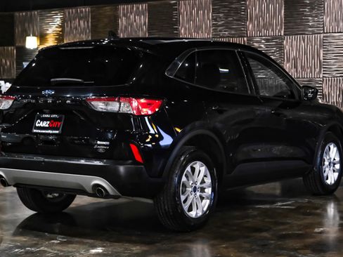 Used 2020 Ford Escape SE AWD/4WD image 9
