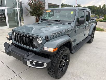 New 2025 Jeep Gladiator Sport