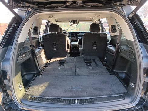 Used 2021 Jeep Grand Cherokee L Laredo w/ Luxury Tech Group I image 34